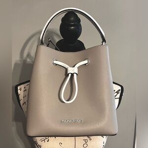 MICHAEL KORS Suri Saffiano Leather Drawstring Bucket Bag